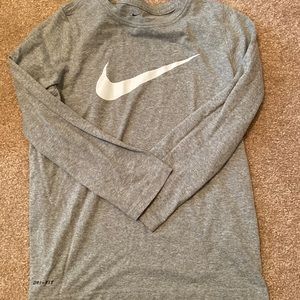 Like new Nike dry fit long sleeve